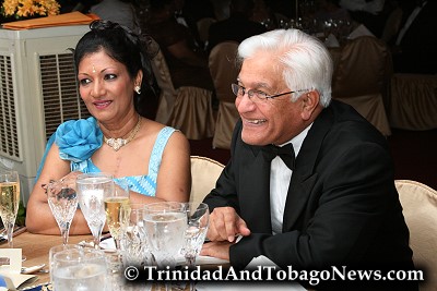 Oma and Basdeo Panday at the State Dinner at Presidents House for Her Majesty, Queen Elizabeth II